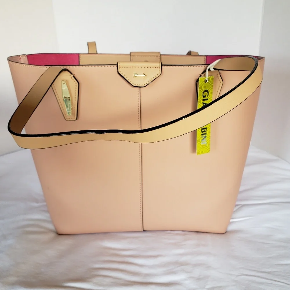 Gianni Bini Gigi Large Tote Handbag